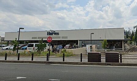 ハーベスあやめ池店 1120m