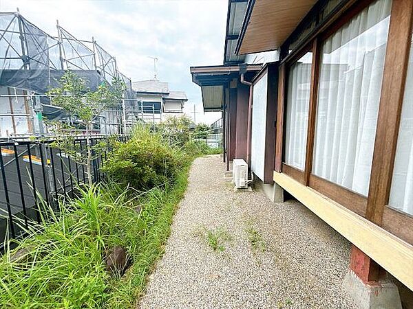 ガーデニングや家庭菜園が好きな方にも嬉しい庭付き◎