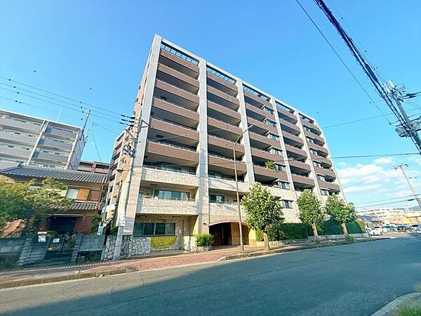 自然とうまく調和した環境の良い地域です。毎日を快適に気持ちよく過ごしていただけます。