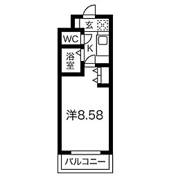 コーラル観月 1階