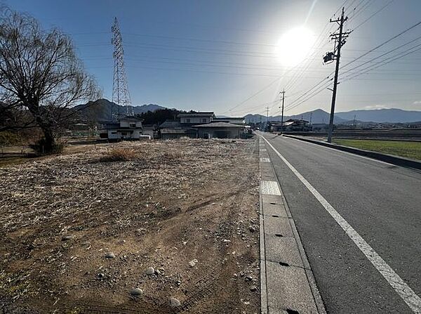 前面道路含む現地写真