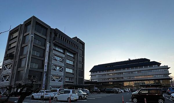上田市役所 1590m