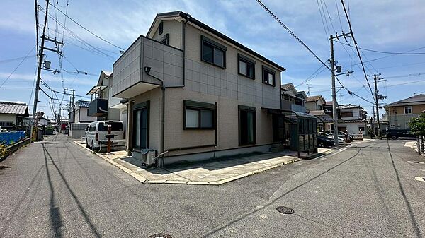 外観：327001690946