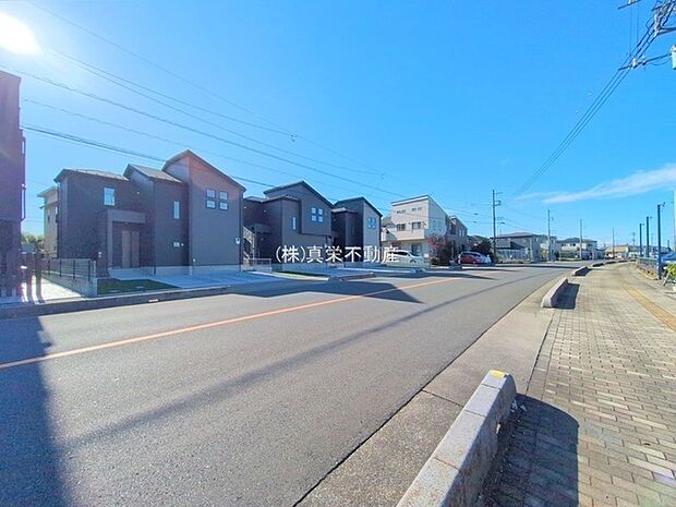 ◆宅地建物取引士がご案内いたします。