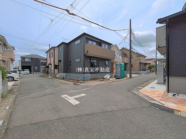 ◆宅地建物取引士がご案内いたします。