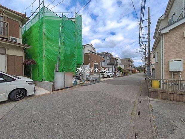 ◆宅地建物取引士がご案内いたします。