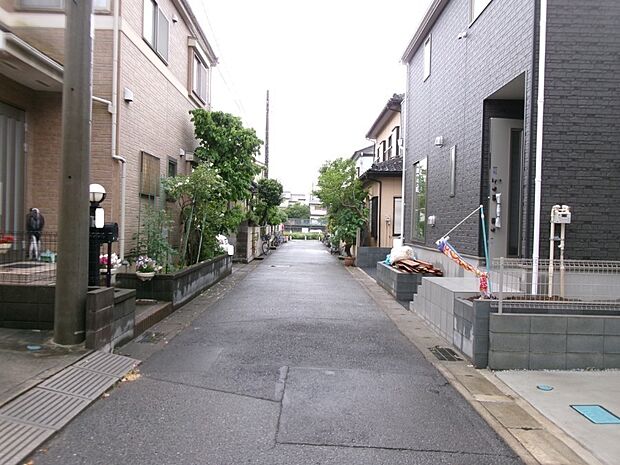 ◆宅地建物取引士がご案内いたします。