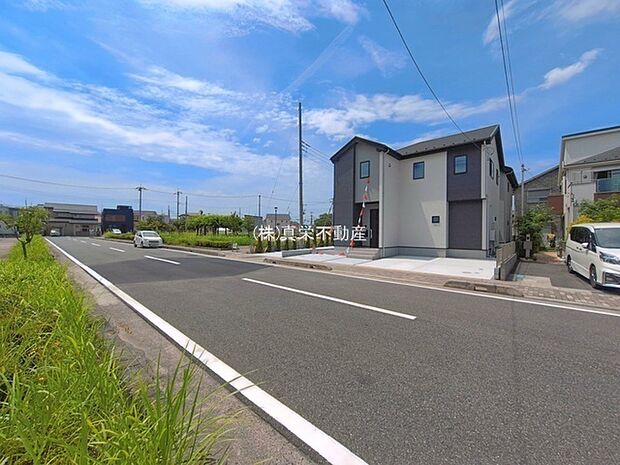 ◆宅地建物取引士がご案内いたします。
