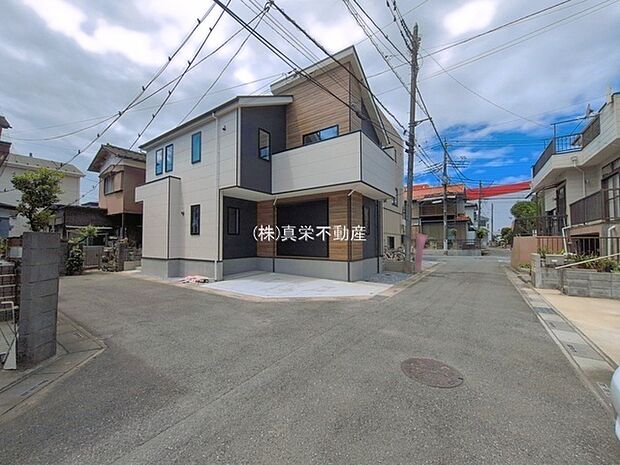 ◆宅地建物取引士がご案内いたします。