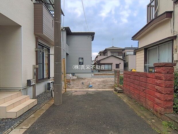 ◆宅地建物取引士がご案内いたします。