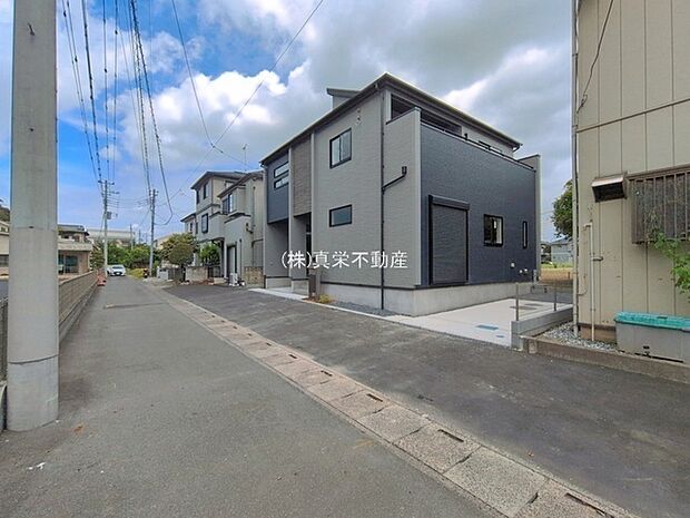 ◆宅地建物取引士がご案内いたします。