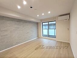 シャーメゾン　新大宮 1階2LDKのリビング/ダイニング