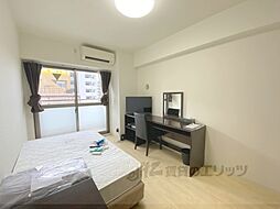 インペリアル奈良大宮 8階1Kのリビング/ダイニング