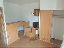 近鉄奈良線 新大宮駅 徒歩13分の賃貸アパート 1階1Kのリビング/ダイニング