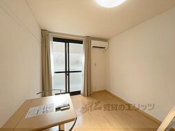 レオパレスペニーレーン 201 2階1Kのリビング/ダイニング