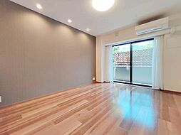 ヴィラフォンターナ千代田富士見 2LDKの室内