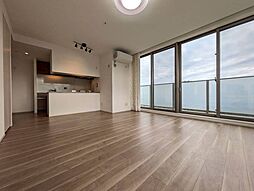 ベイズ　タワー＆ガーデン 3LDKの室内
