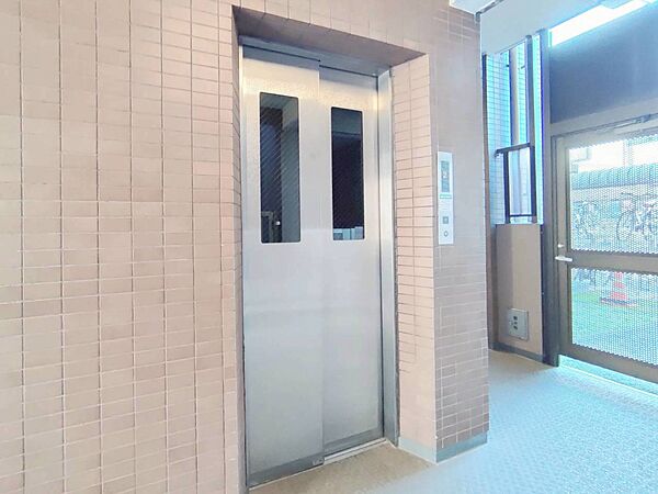 エレベーター完備のため荷物が多くなっても安心。