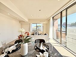 ヒルズ城北中央公園 4LDKの室内