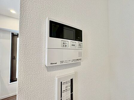 見やすい画面で操作しやすい給湯パネル。