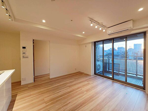 充実した生活は伸びやかな居室空間から始まります。