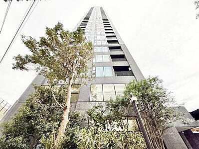 外観:飽きのこないシンプルモダンな外観です。 外観:飽きのこないシンプルモダンな外観です。