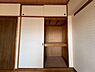 収納：家電やスーツケース、ストック品など何でも片付く嬉しい空間です。