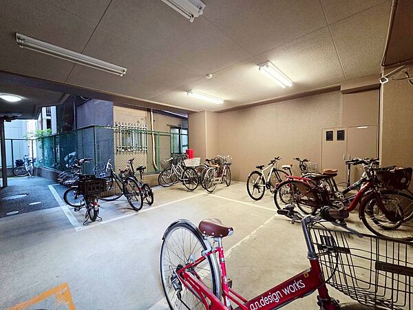 駐輪場も綺麗に整頓されています。※空き状況は都度ご確認下さい。