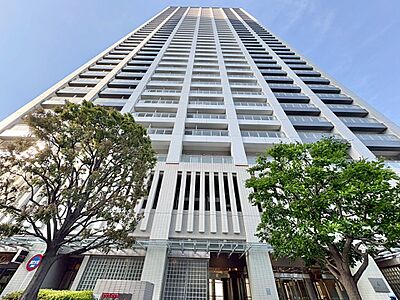 外観：飽きのこないシンプルモダンな外観です。