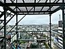 バルコニー：眺望や窓からの景色が良いと、家で過ごす時間も快適です。
