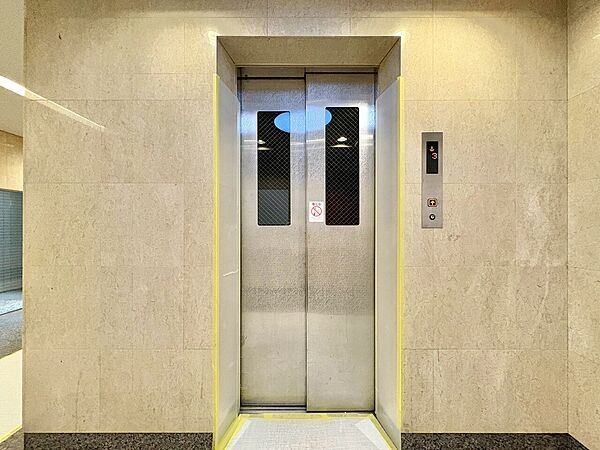 エレベーター完備のため荷物が多くなっても安心。