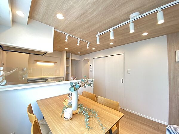 「空間が織り成すひとつ先の住み心地」を演出します。