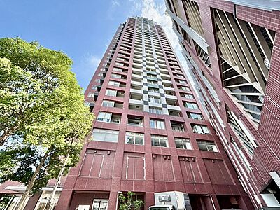 外観：飽きのこないシンプルモダンな外観です。