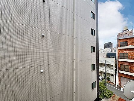 眺望や窓からの景色が良いと、家で過ごす時間も快適です。