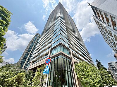外観：飽きのこないシンプルモダンな外観です。