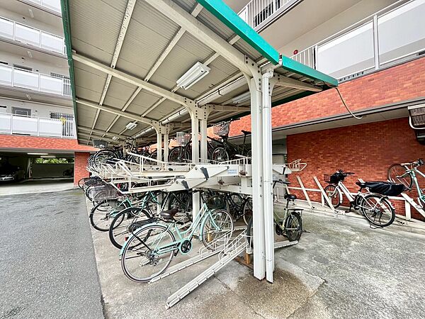 駐輪場も綺麗に整頓されています。※空き状況は都度ご確認下さい。