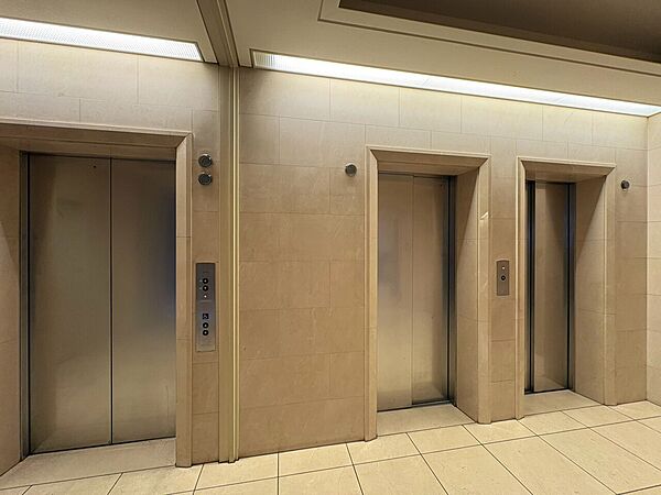 エレベーター完備のため荷物が多くなっても安心。
