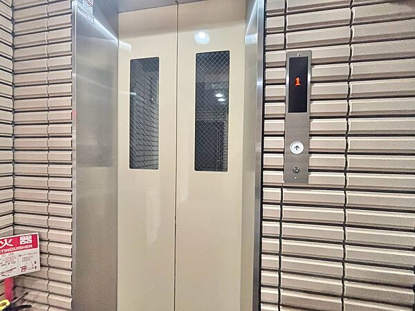 エレベーター完備のため荷物が多くなっても安心。