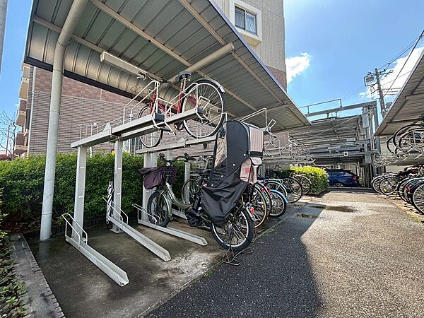 apartment 埼玉県熊谷市曙町３丁目5-1
地図を見る