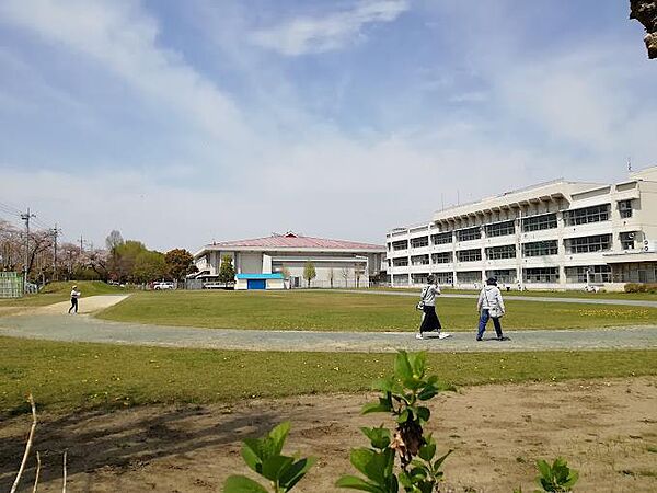 apartment 埼玉県熊谷市曙町３丁目5-1
地図を見る