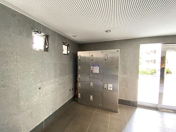 到着時間を気にしたり、再配達の連絡をする手間がかかりません。