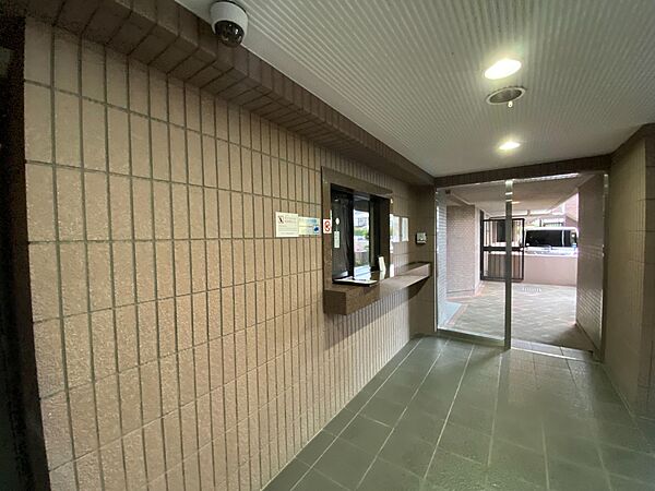 館内は静寂な中が保たれており、管理が行き届いている印象を受けました。