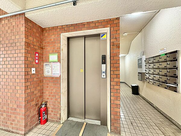 エレベーター完備のため荷物が多くなっても安心。