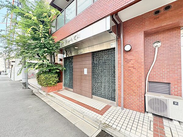 エントランスを拡大表示