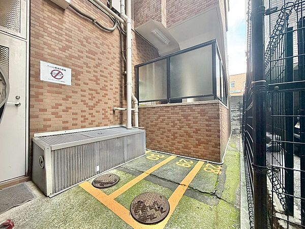 バイク置き場もございます。※空き状況は都度ご確認下さい。