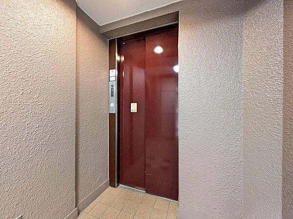 エレベーター完備のため荷物が多くなっても安心。