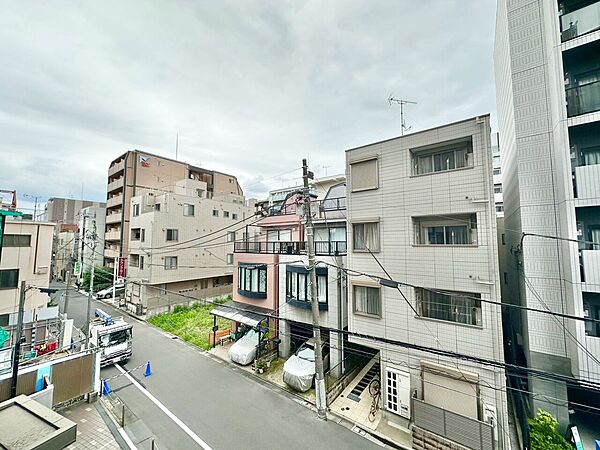 バルコニーを拡大表示