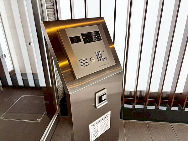 オートロックついていますので、セキュリティ面でも安心です。