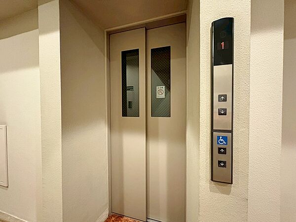 エレベーター完備のため荷物が多くなっても安心。