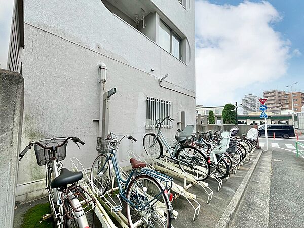駐輪場も綺麗に整頓されています。※空き状況は都度ご確認下さい。